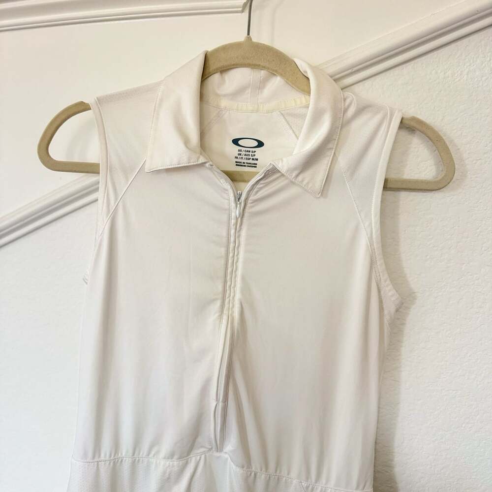 Oakley Polo Dress Size S White Athletic Sleeveless Zip Golf Tennis - Picture 4 of 5